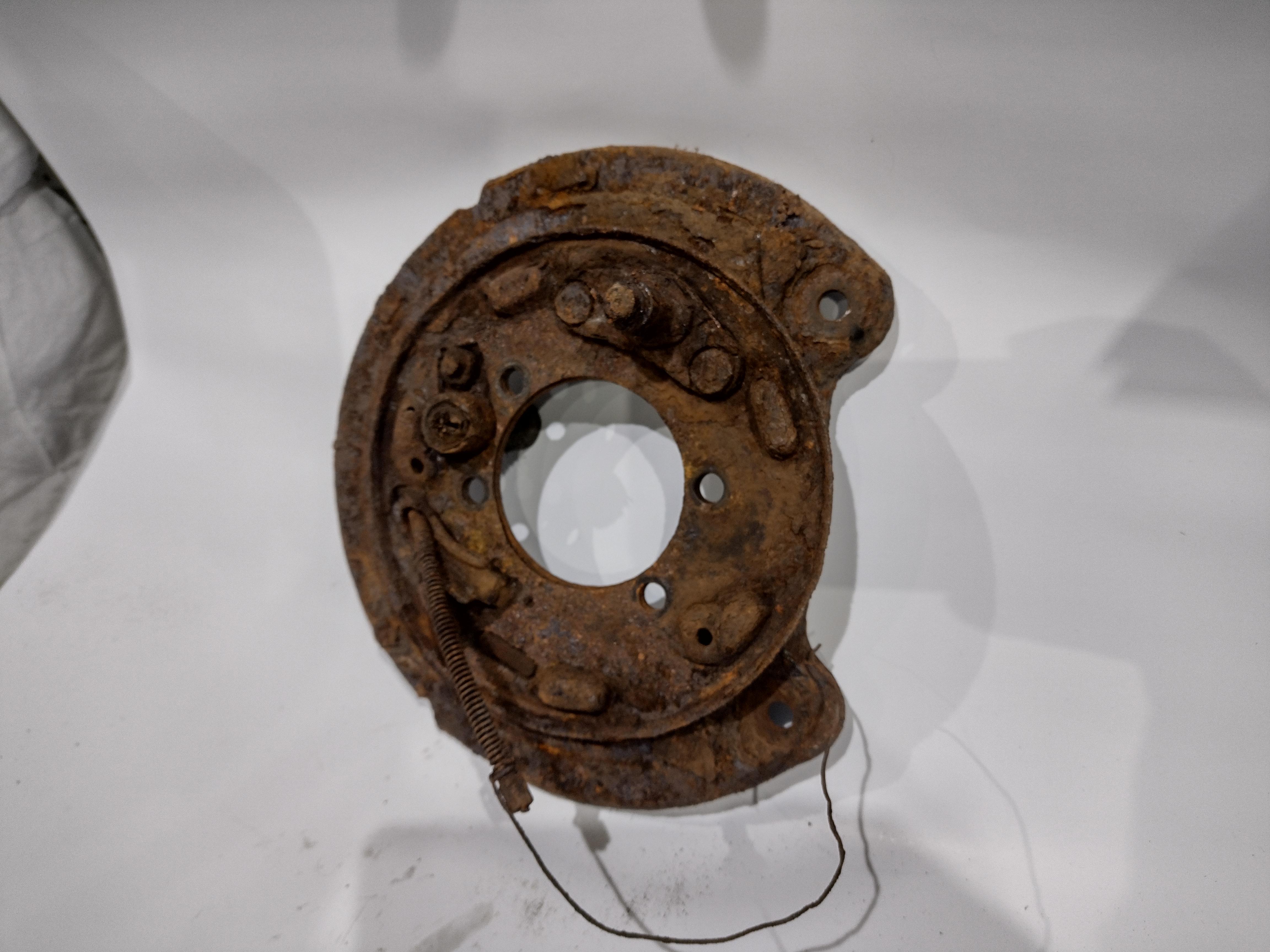 Ankerblech hinten links für Subaru Impreza GC GF