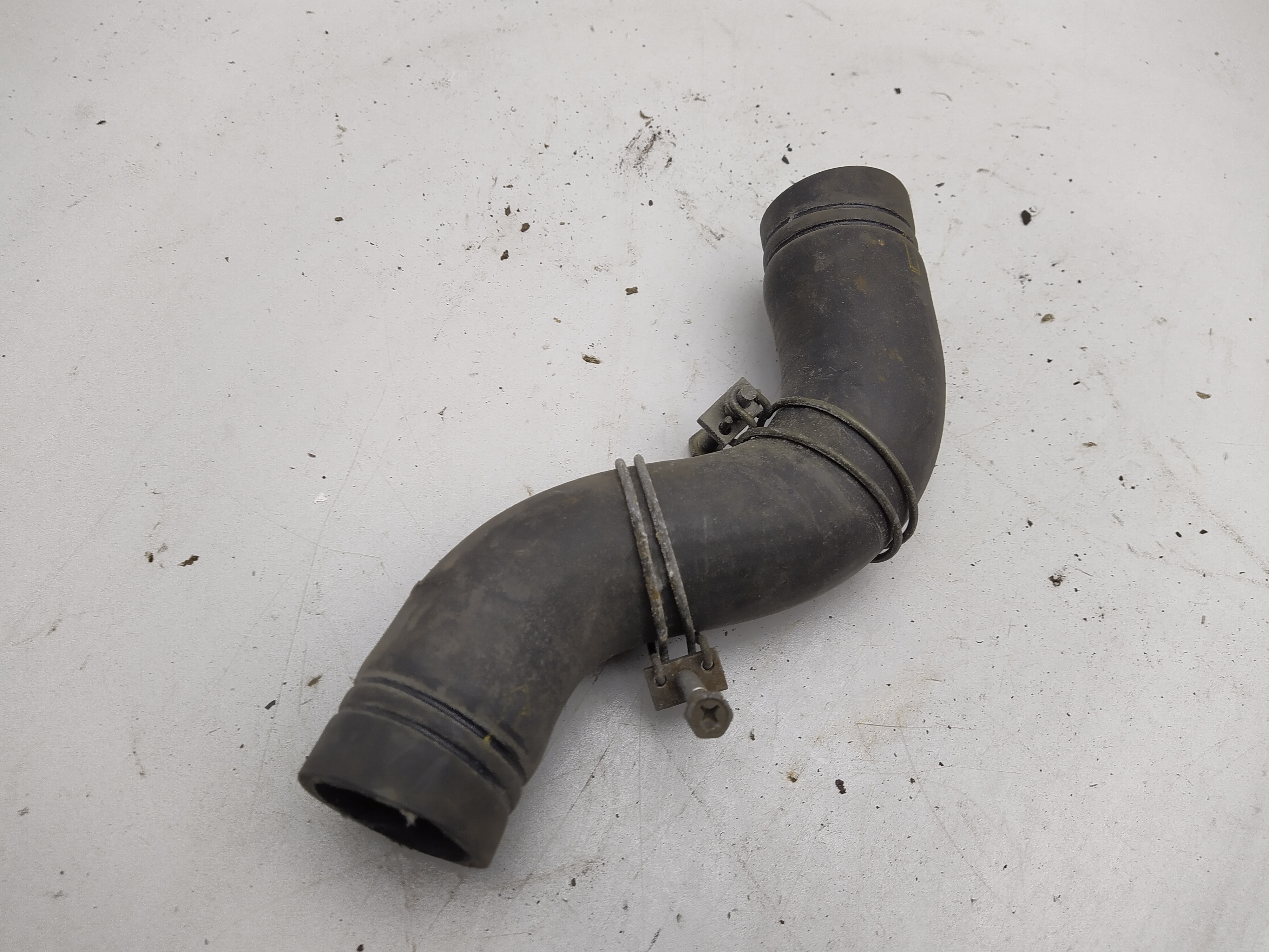Oberer Kühlwasserschlauch von Subaru Impreza GC GF