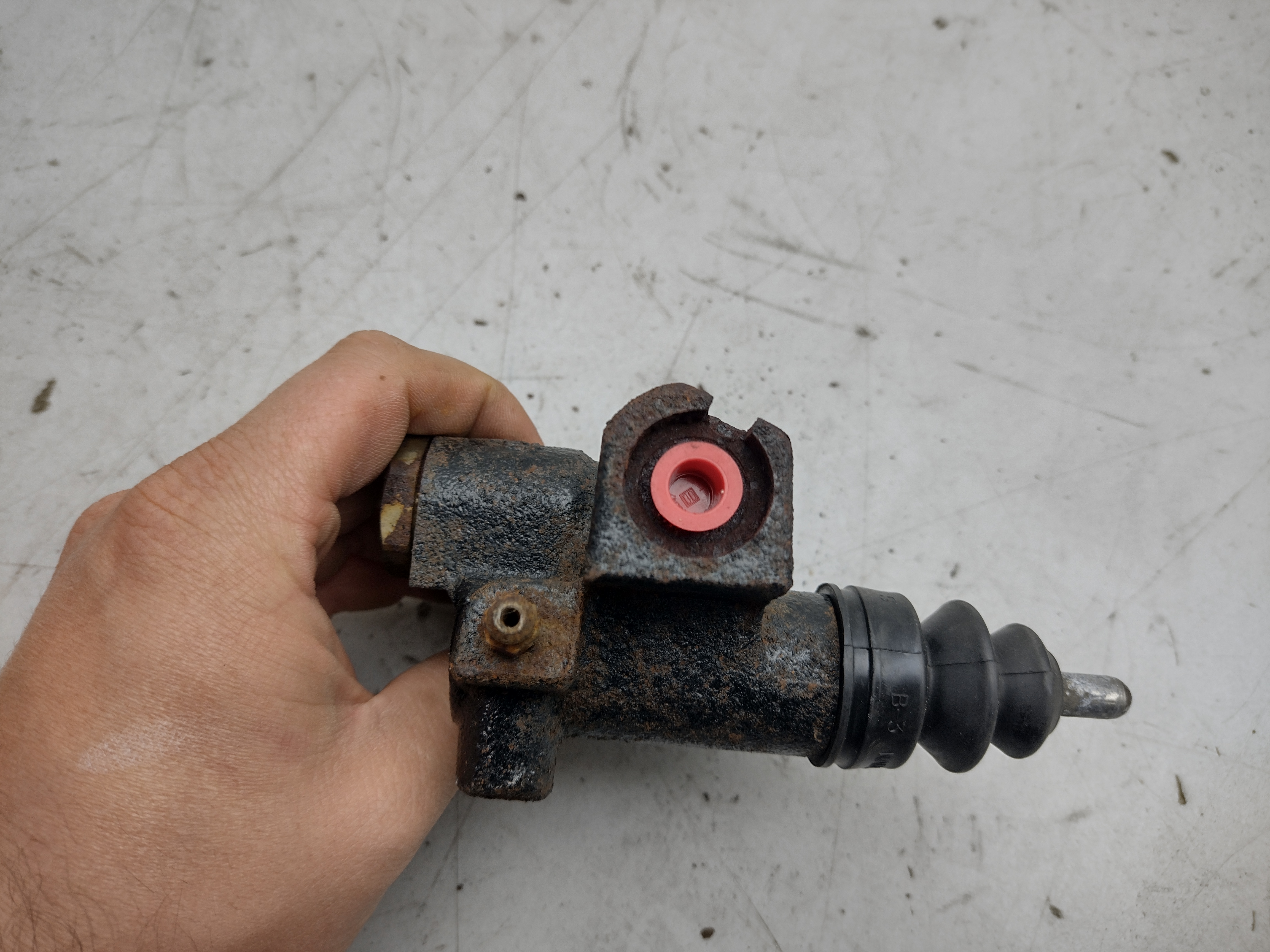 Kupplungsnehmerzylinder LHD Linklenker für Subaru Impreza GT GC8 GF8