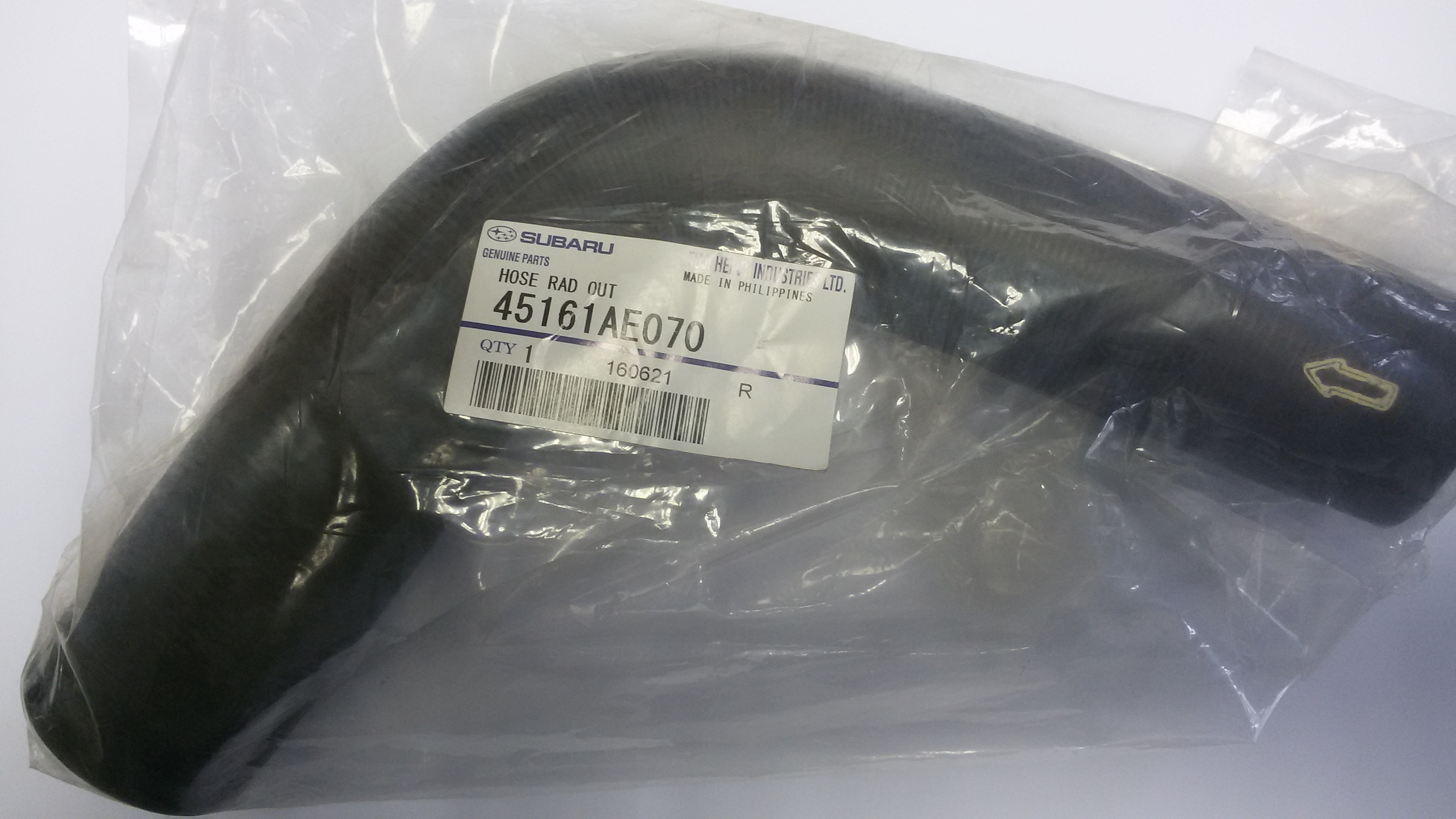 Schlauch Kühlerausgang unten für Subaru Outback B12 3.0 H6 / 45161AE070