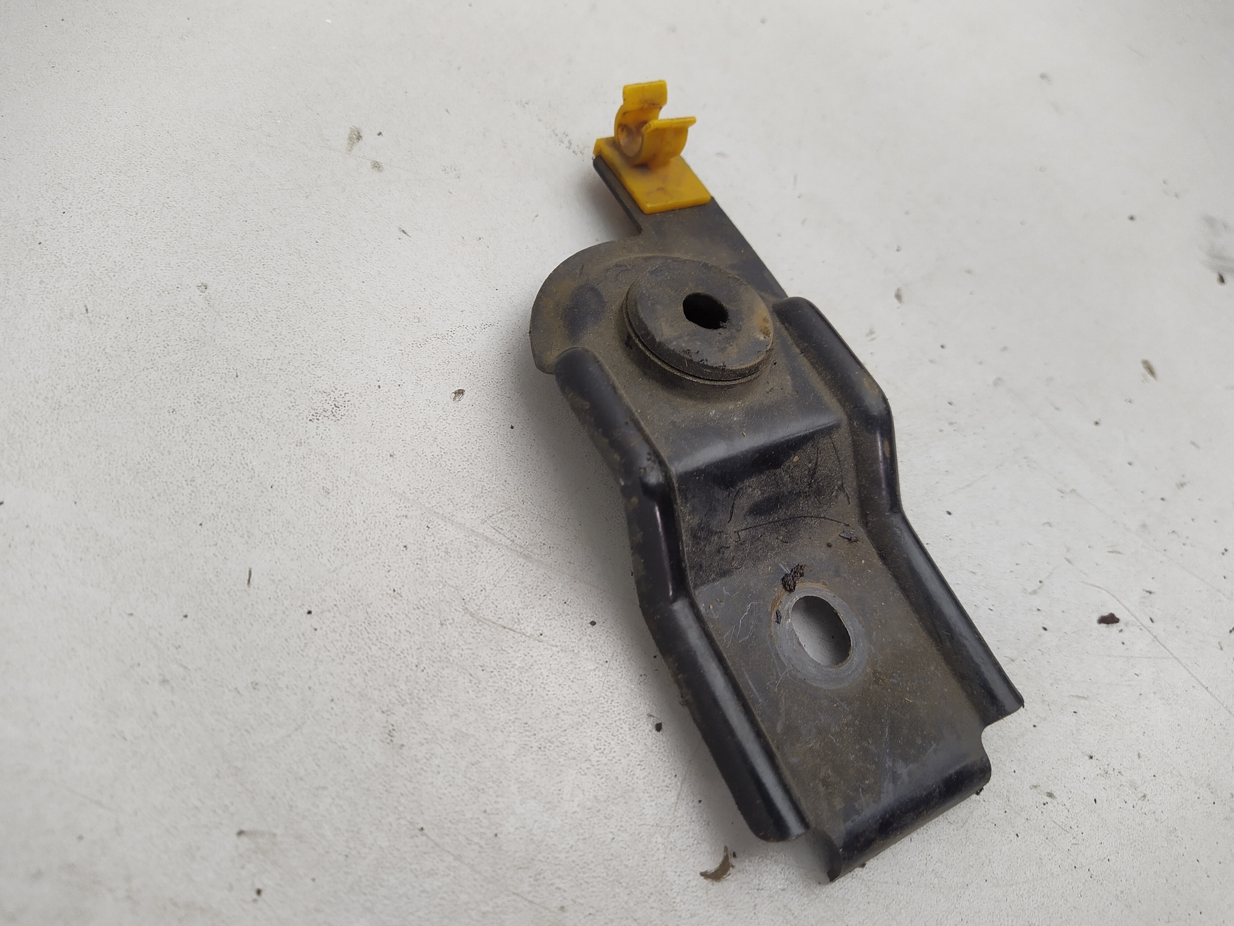 Kühlerhalter mit Klips für Baubenstab von Subaru Impreza GT WRX STI GD GG EJ20G Turbo
