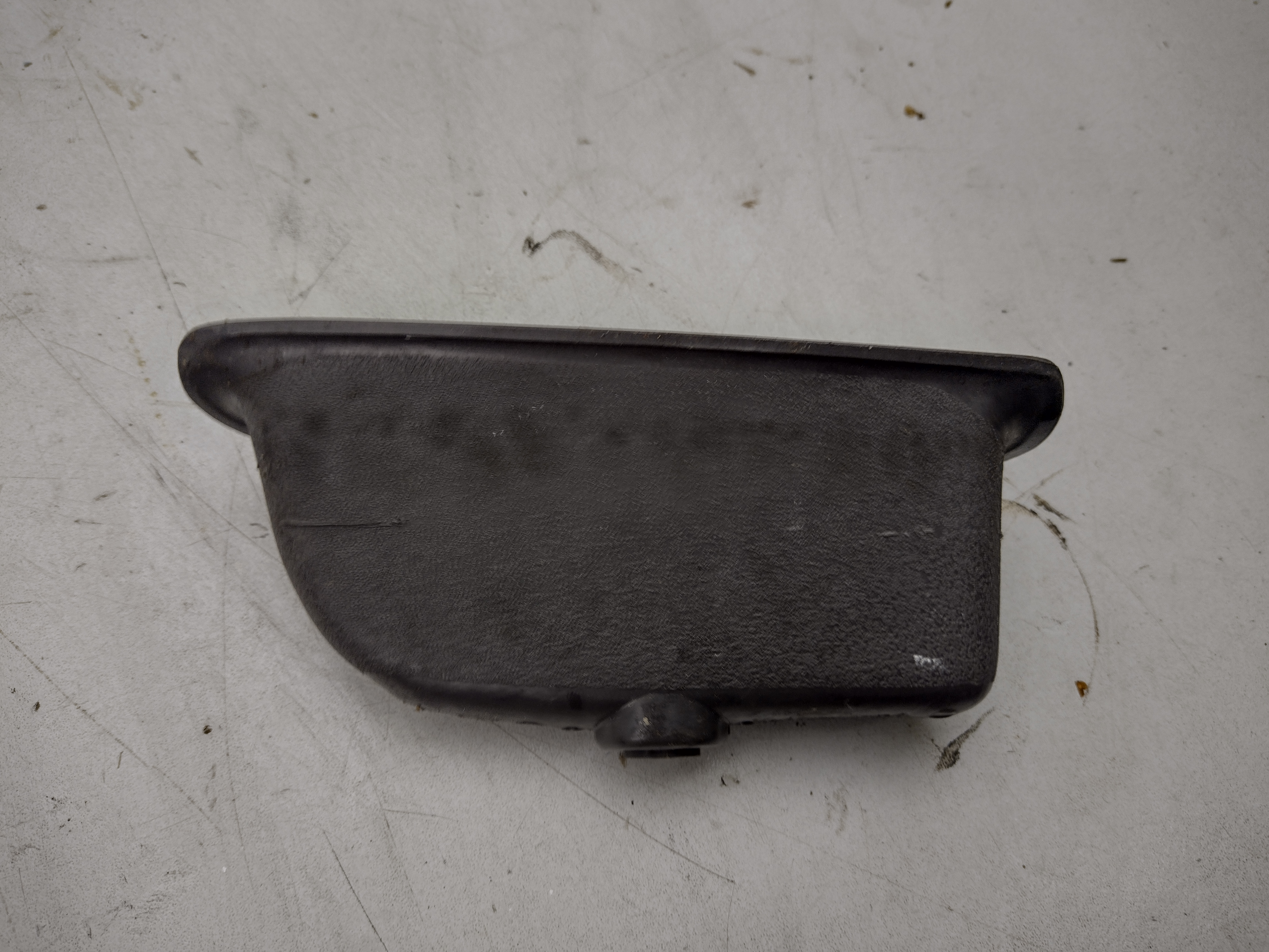 Türgriff Schale vorne links für Subaru Impreza GC8 GF8 92-00