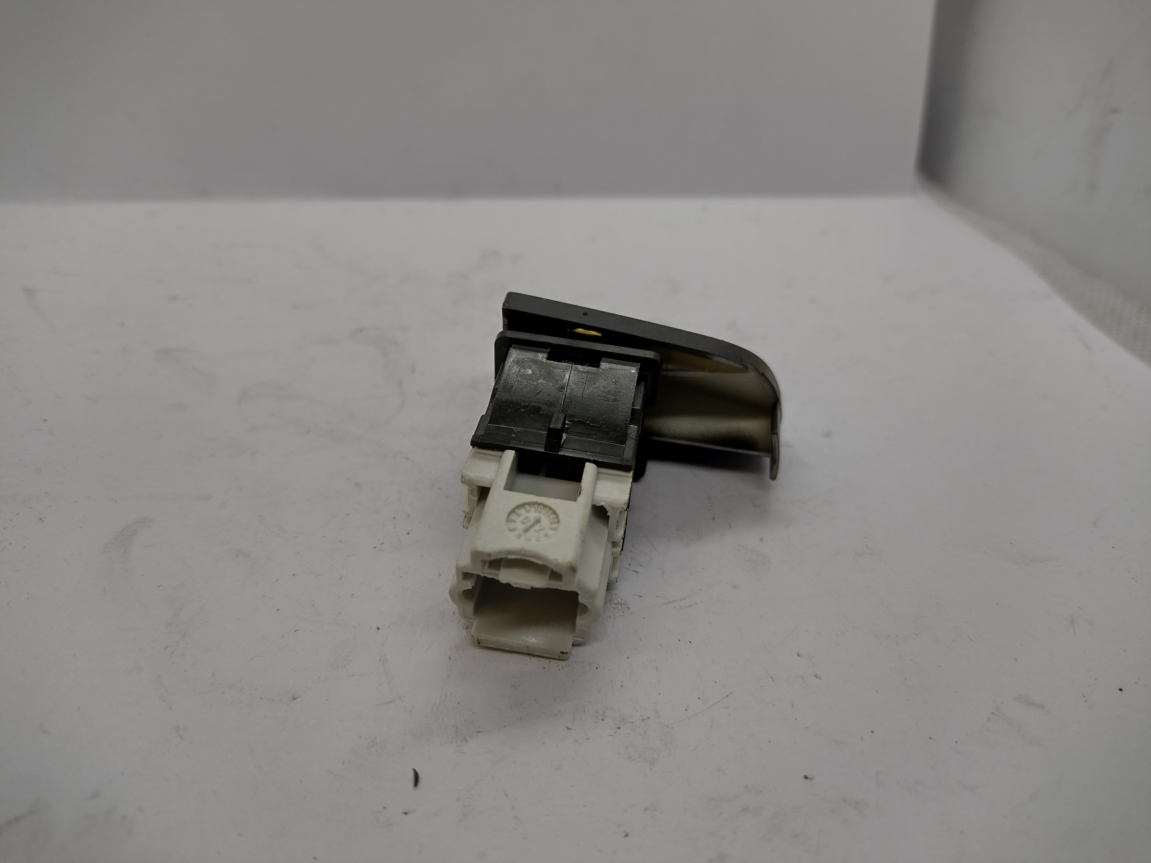 Peugeot 307 ALARMBETAETIG 6554C1 NEU NOS NEW OEM