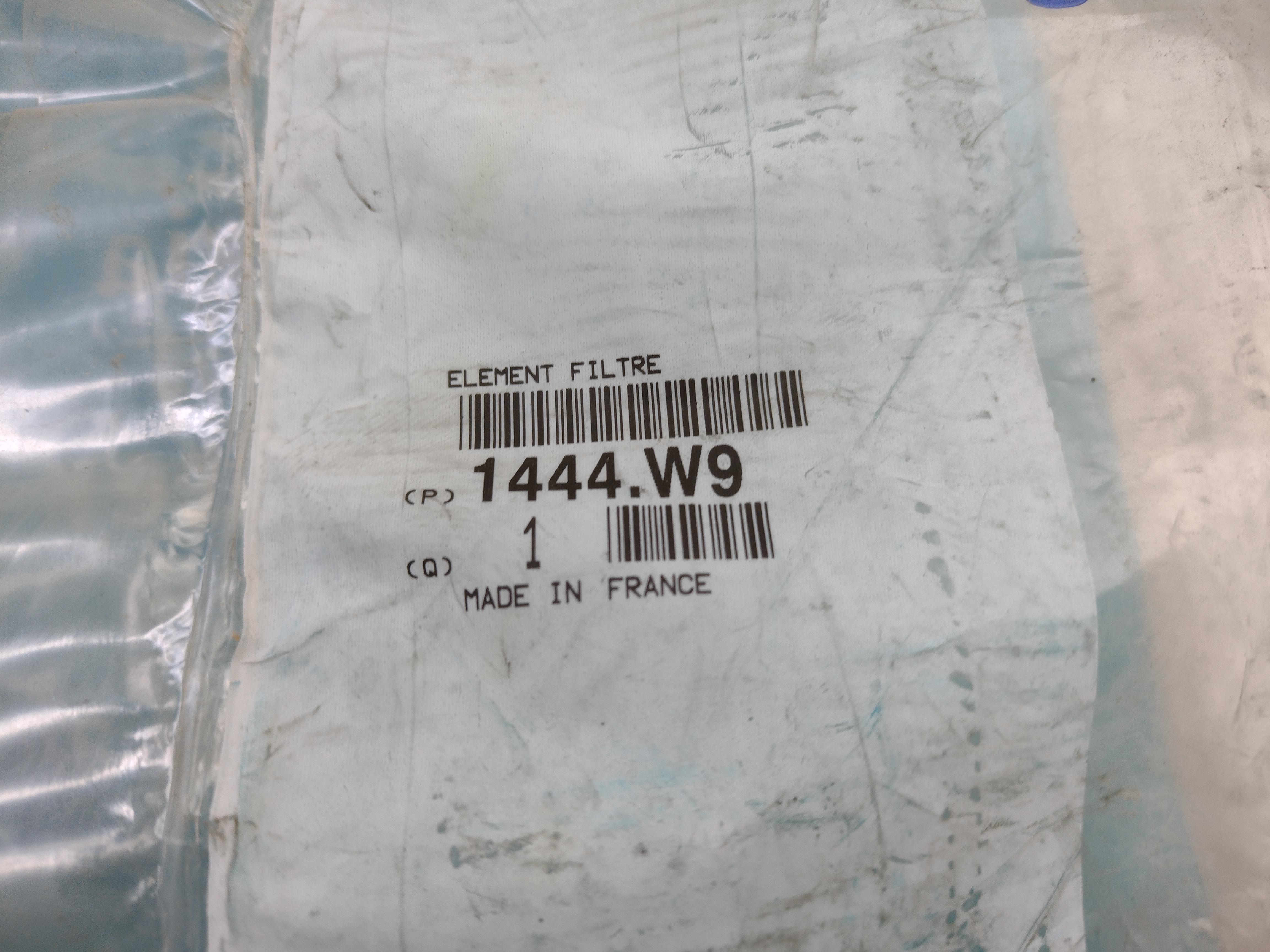Peugeot / Citroen Luftfilter 1444W9 NOS NEW