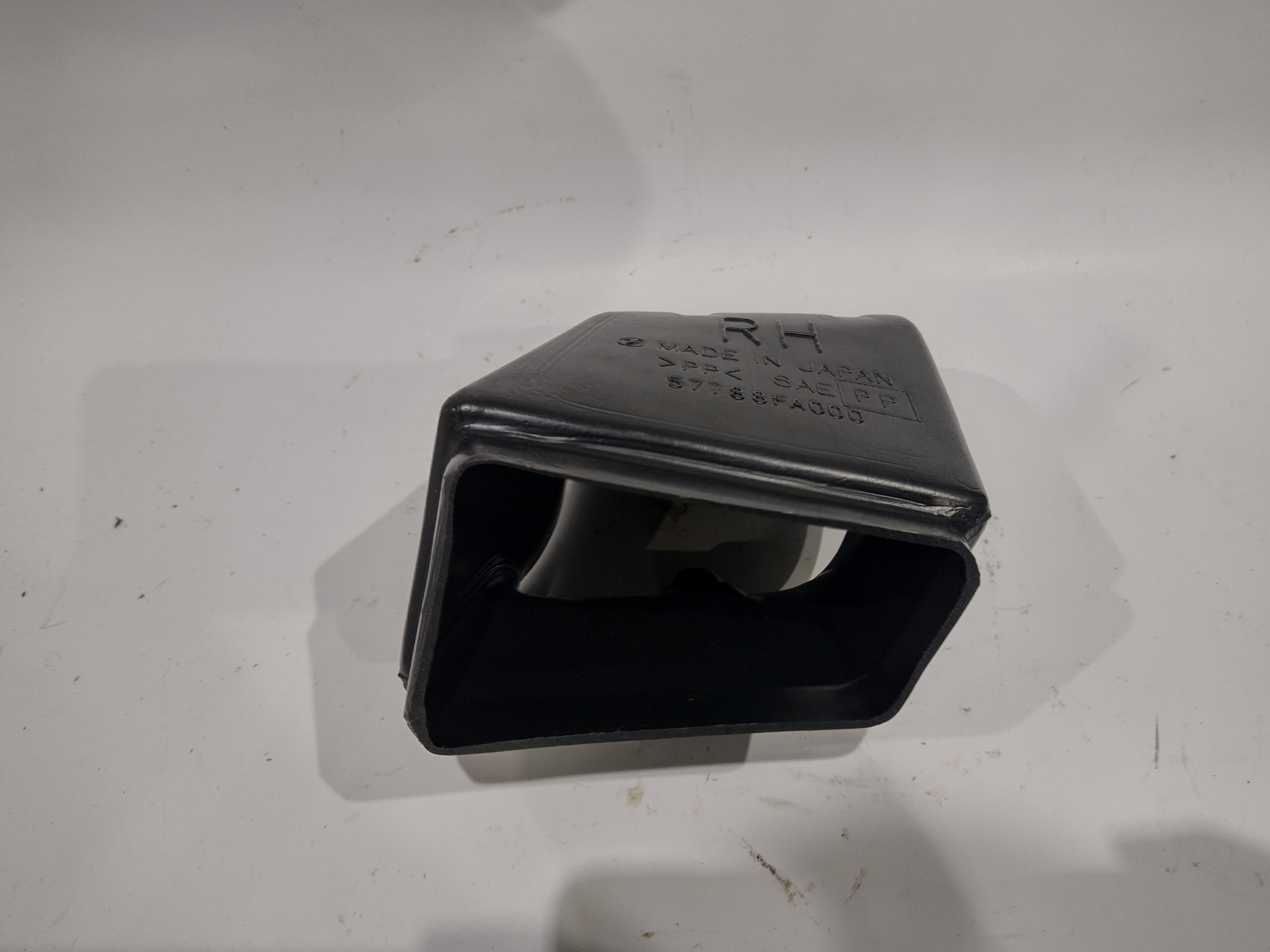 Bremsenbelüftung rechts für Subaru Impreza GT WRX STI 1992-1998 57788FA000