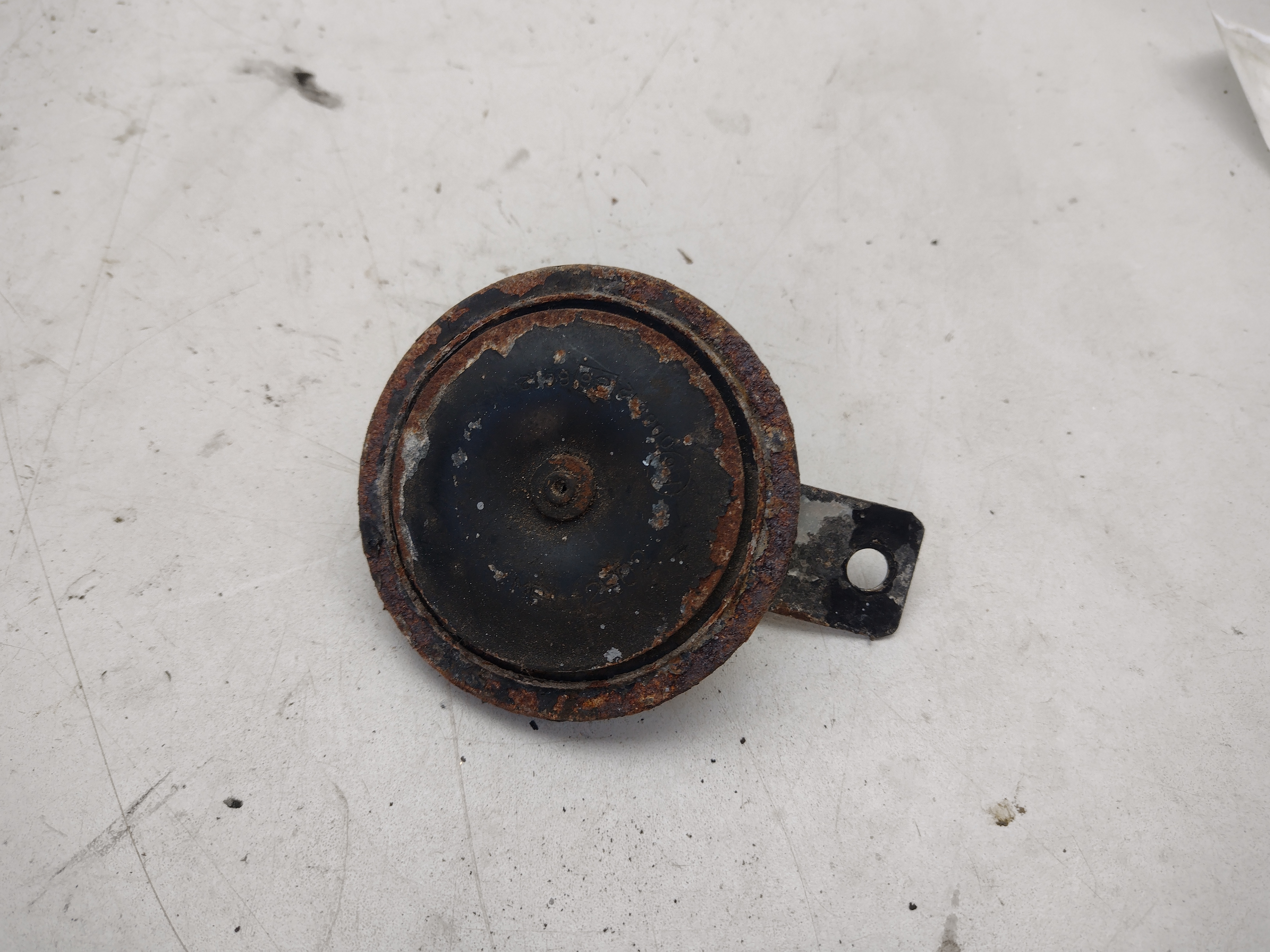 Hupe Signalhorn für SUBARU LEGACY Turbo BC BJF