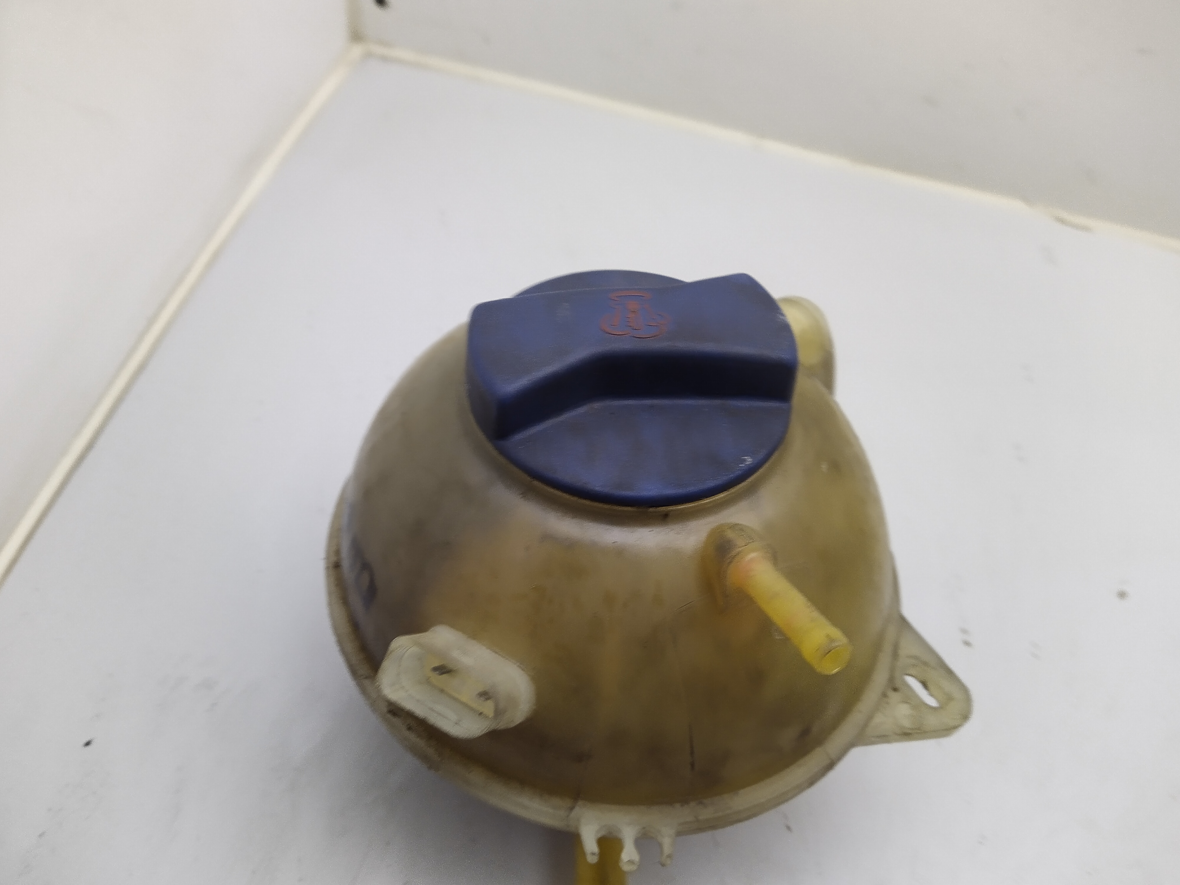 Kühlwasserausgleichsbehälter VW Golf 4 1.6l