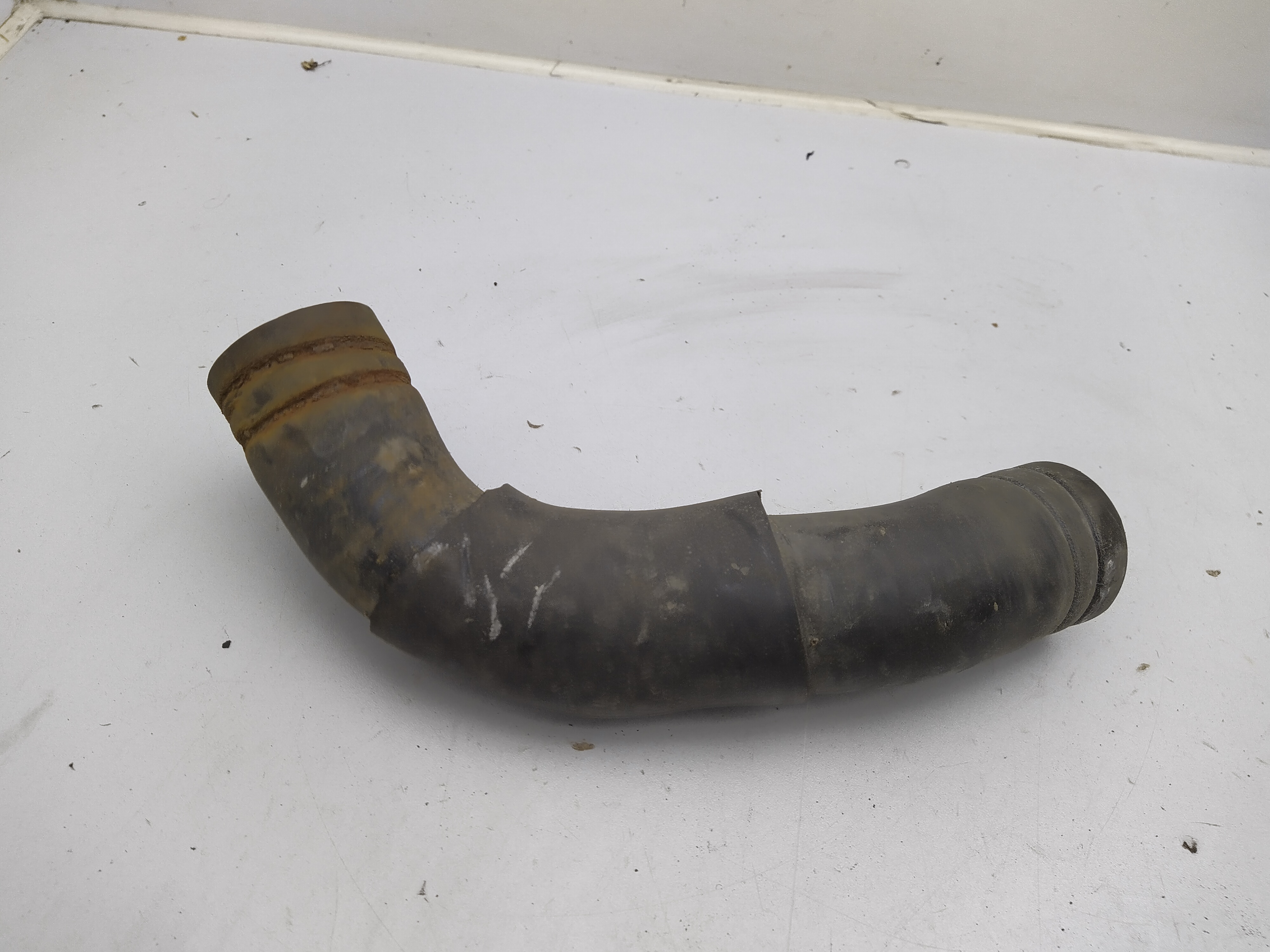 Kühlwasserschlauch unten Subaru Impreza GC8 GF8