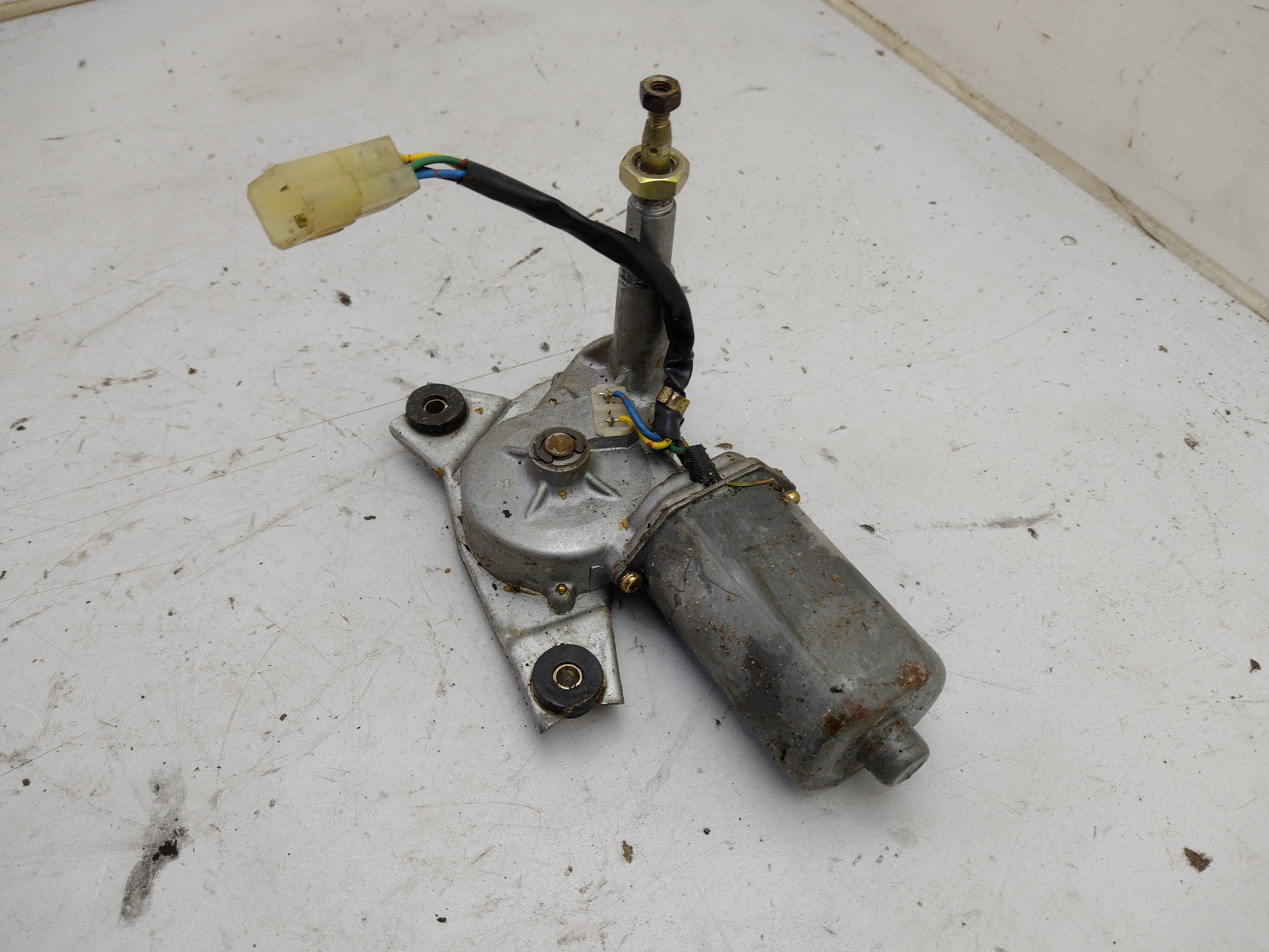 Heckwischermotor Wischermotor hinten für Subaru Justy KAD