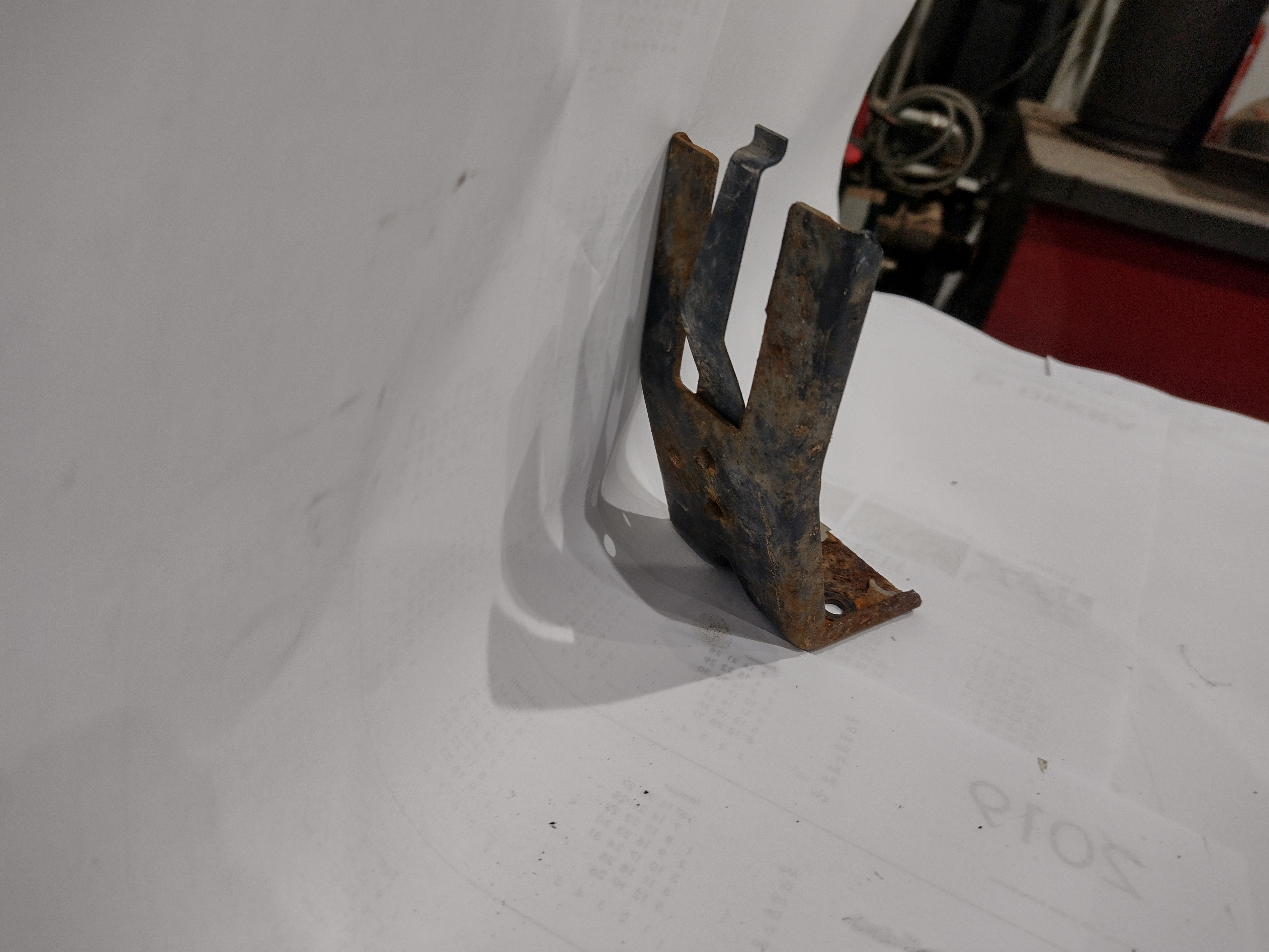 Halter Servoausgleichsbehälter für Subaru Outback H6 Legacy BE BH  210PS EZ30 MOTOR