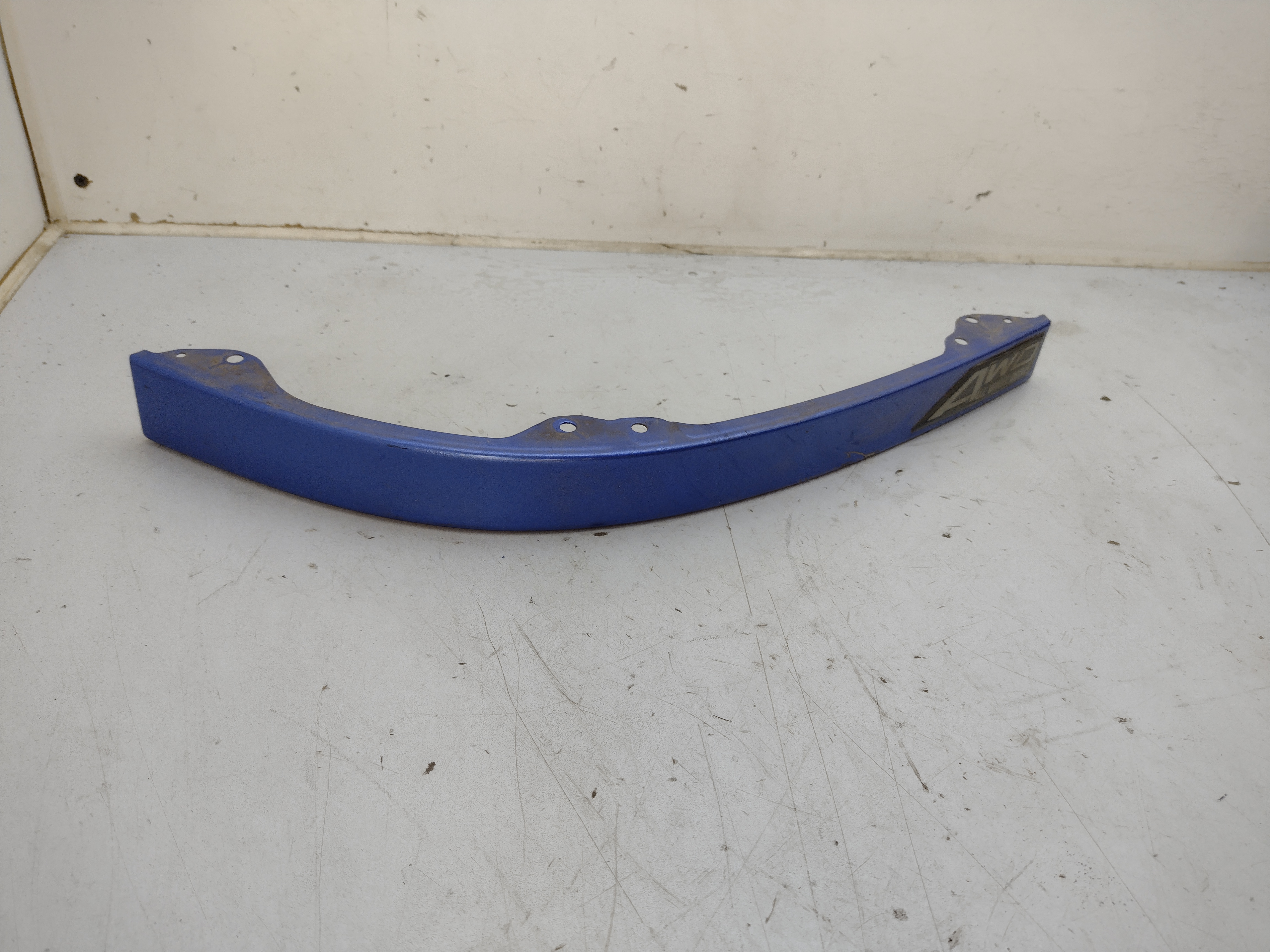 Zierleiste hinten links unter Rückleuchte für Subaru Impreza 1 GC GF 93-00 blau