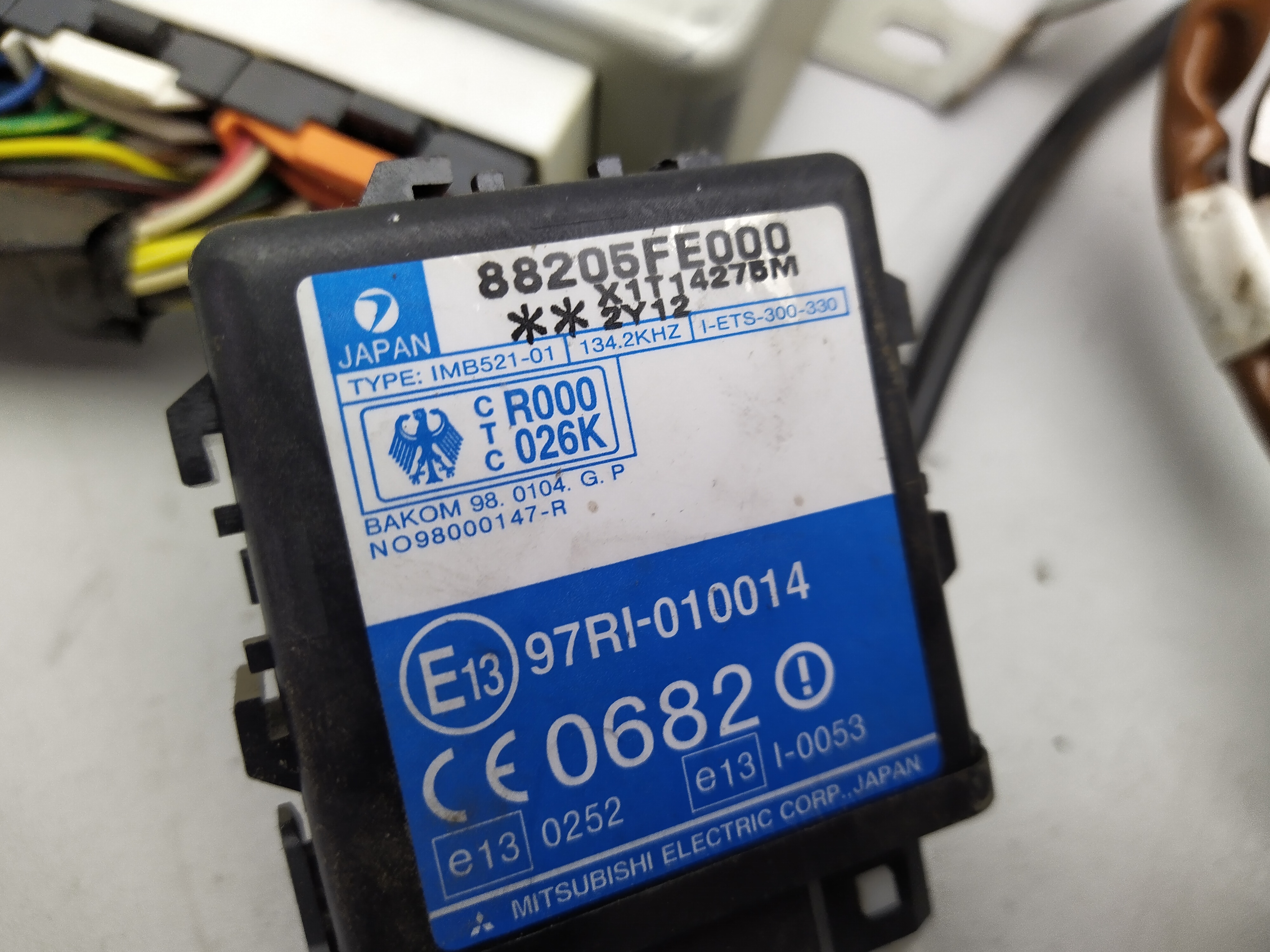 Motorsteuergerät mit WFS ECU Steuergerät Subaru Impreza 1.6 TS GD GG Newage 01-07 4X 22611 AH300