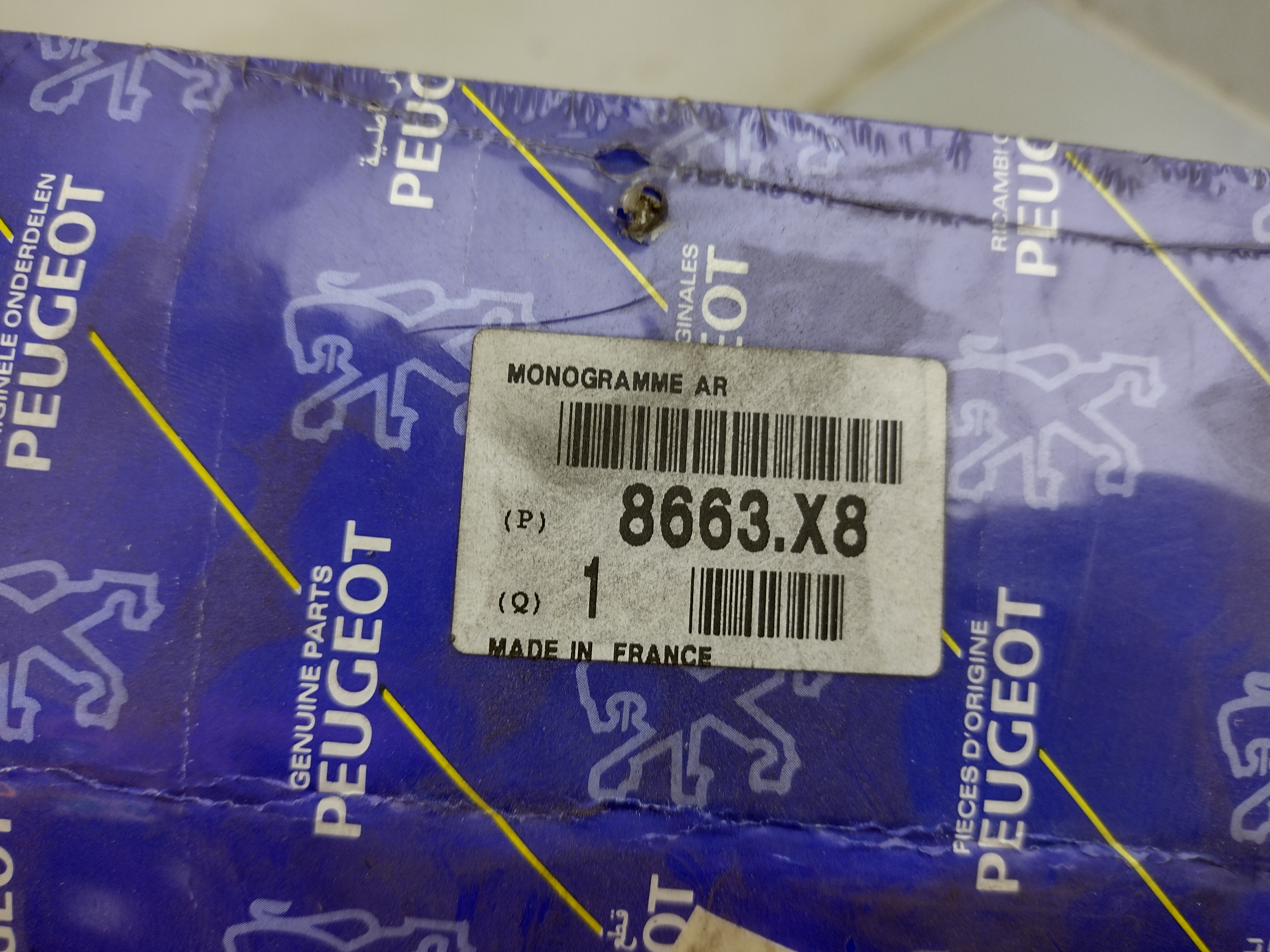 Peugeot LONG BEACH Schriftzug Zierstreifen 8663X8 NOS NEW OEM