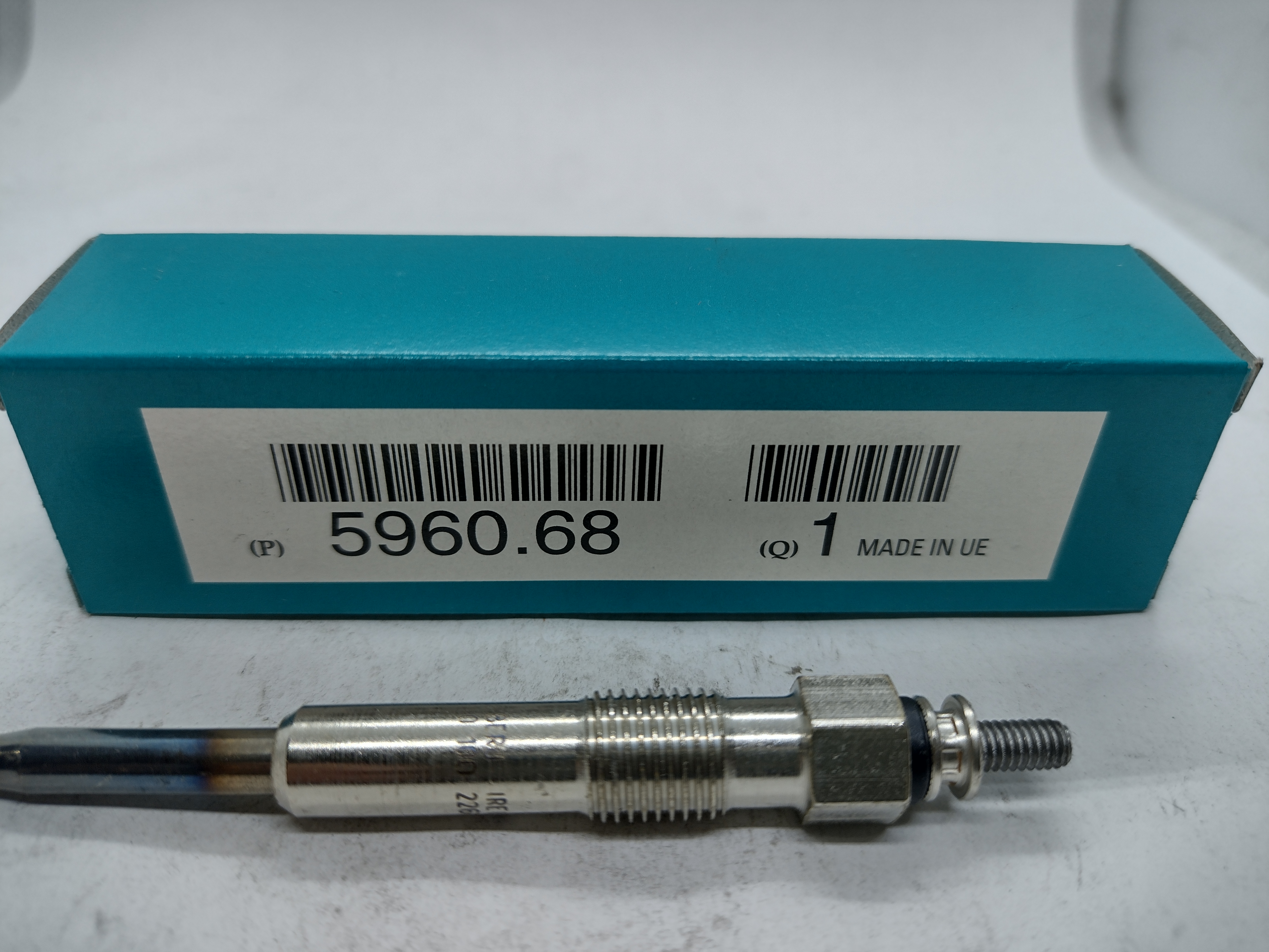 Peugeot Glühkerze 596068 Beru 0 100 226 371 NEU NOS NEW