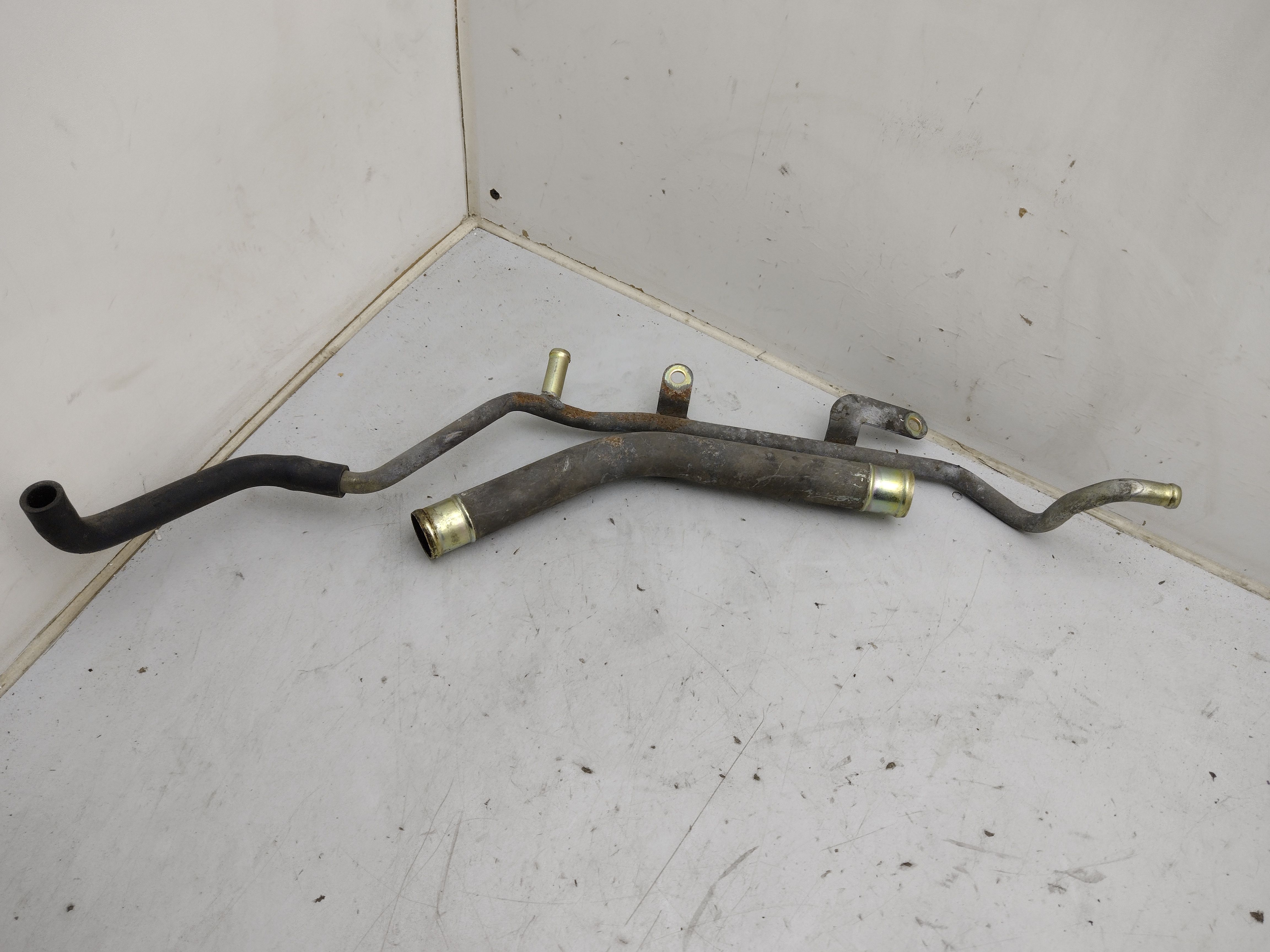Kühlmittel und BOV Metall Leitungen von Subaru Impreza WRX GD GG Newage Turbo