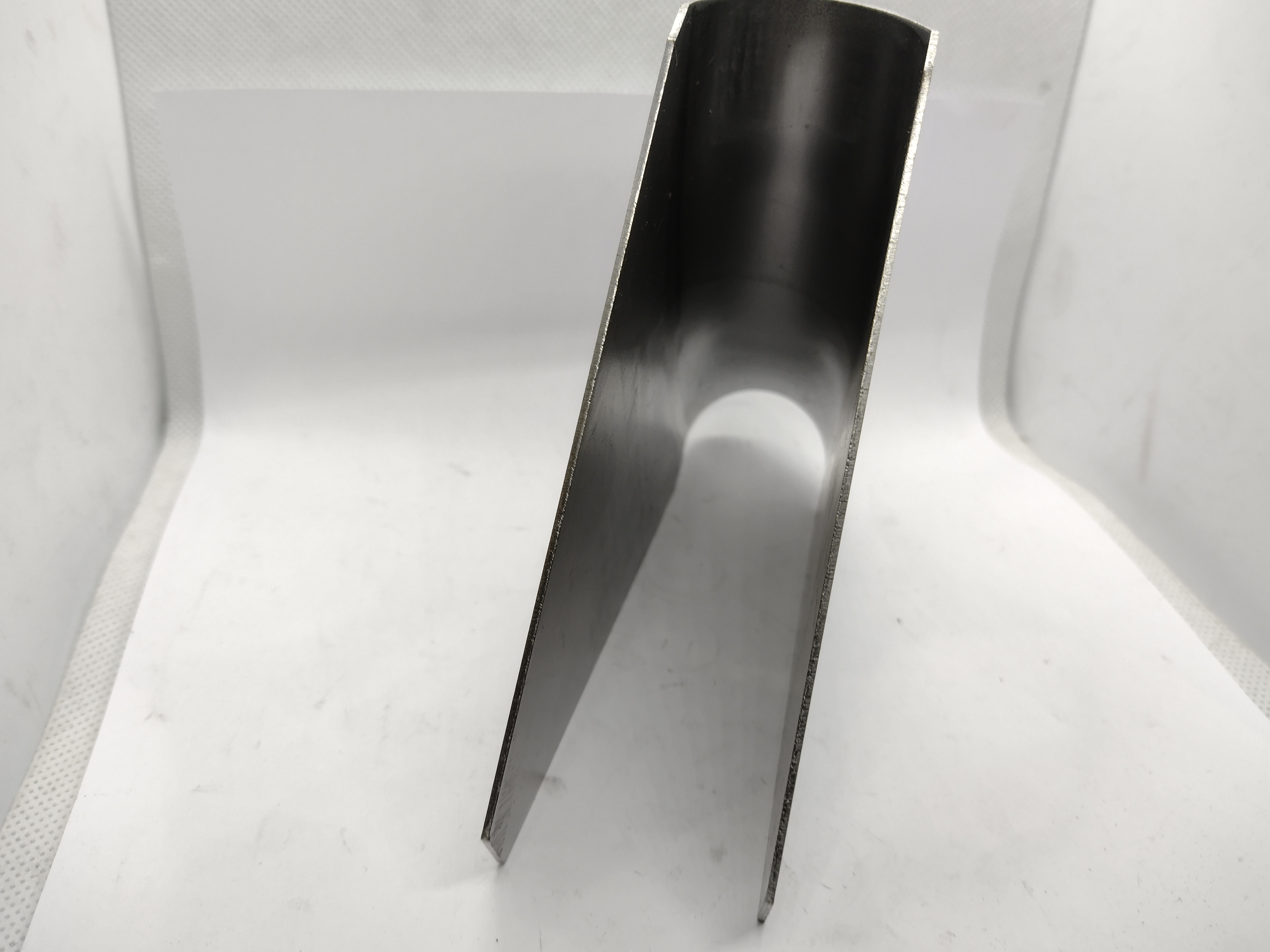 60 Grad  Knotenblech Überrollkäfig Stützen geschlossen MIT GEWÖLBTE KANTEN