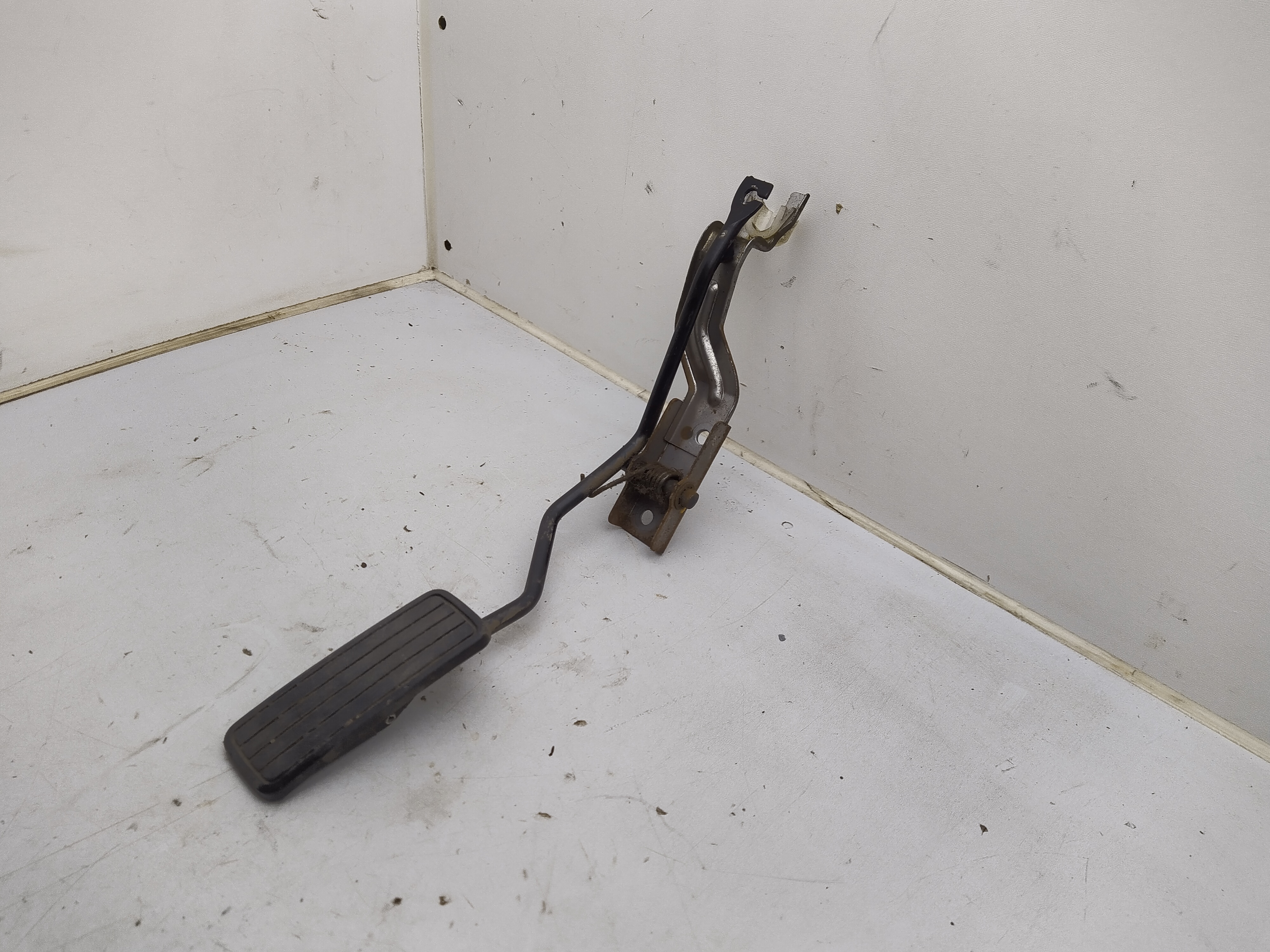 Gaspedal von Subaru Impreza GT GC8 GF8 Turbo