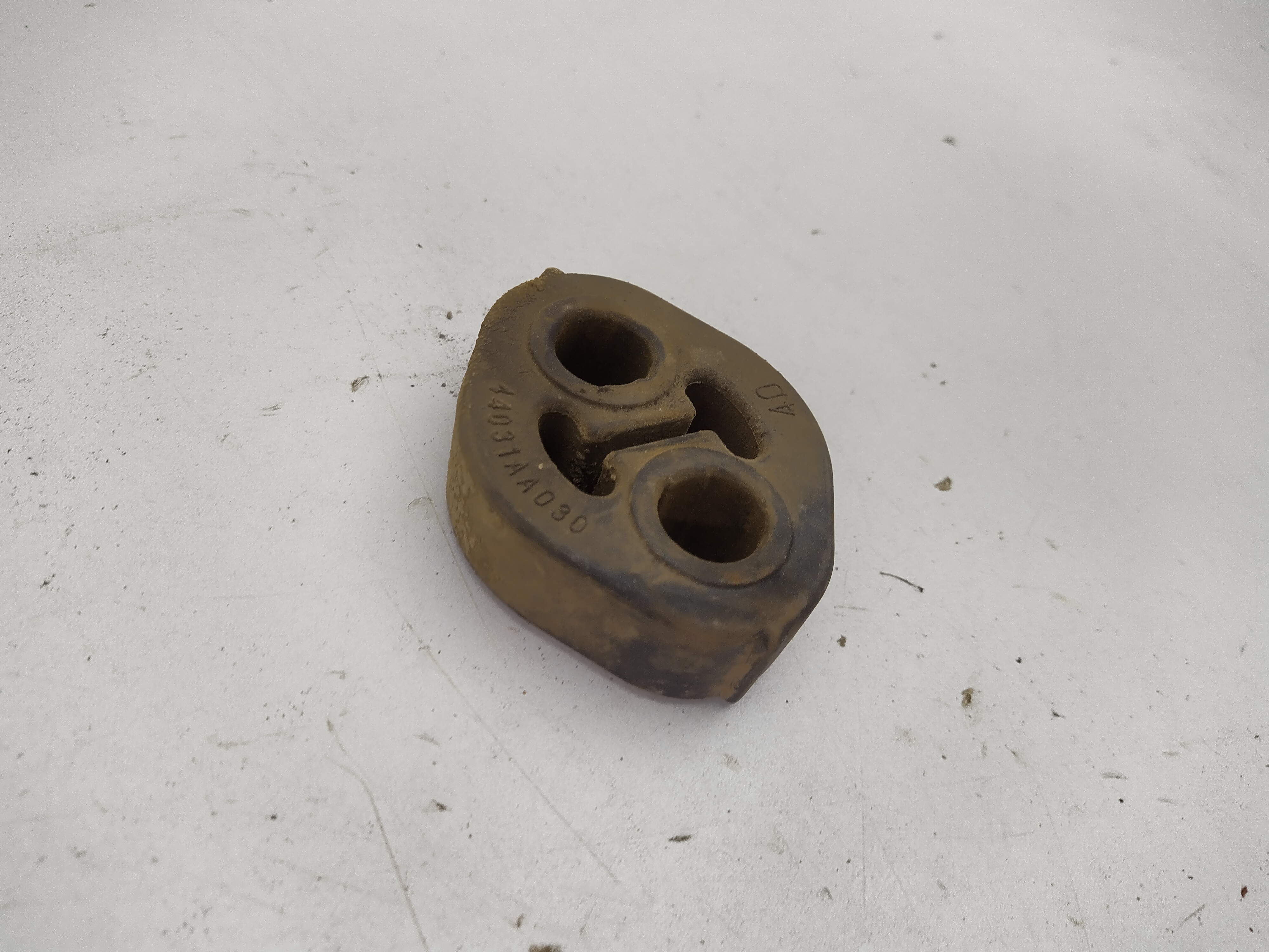 Auspuffgummi Halter Subaru Impreza GG/GD Bj.01-05