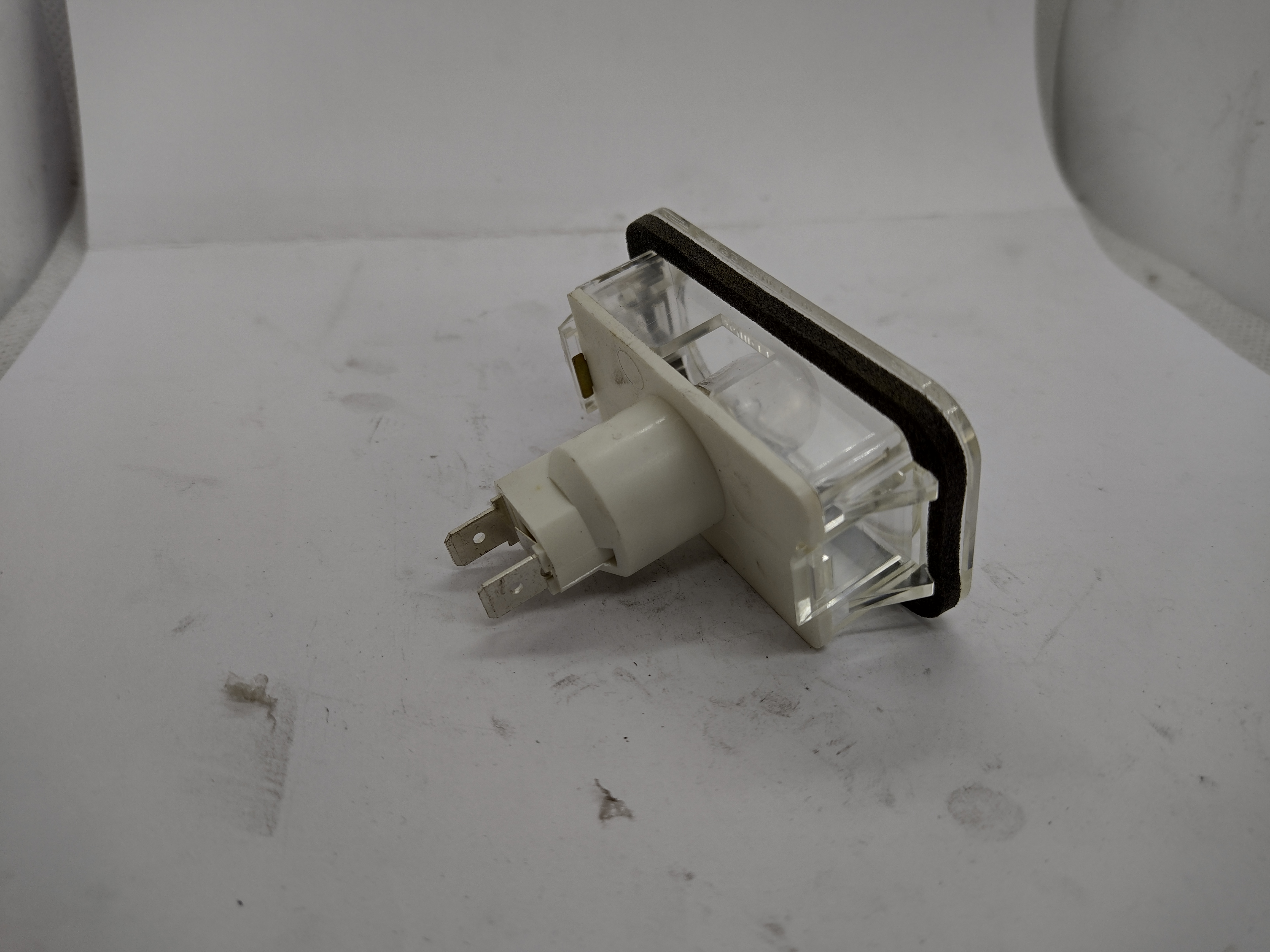 Peugeot 305 Nummernschildleuchte 634060 NEU NOS NEW OEM