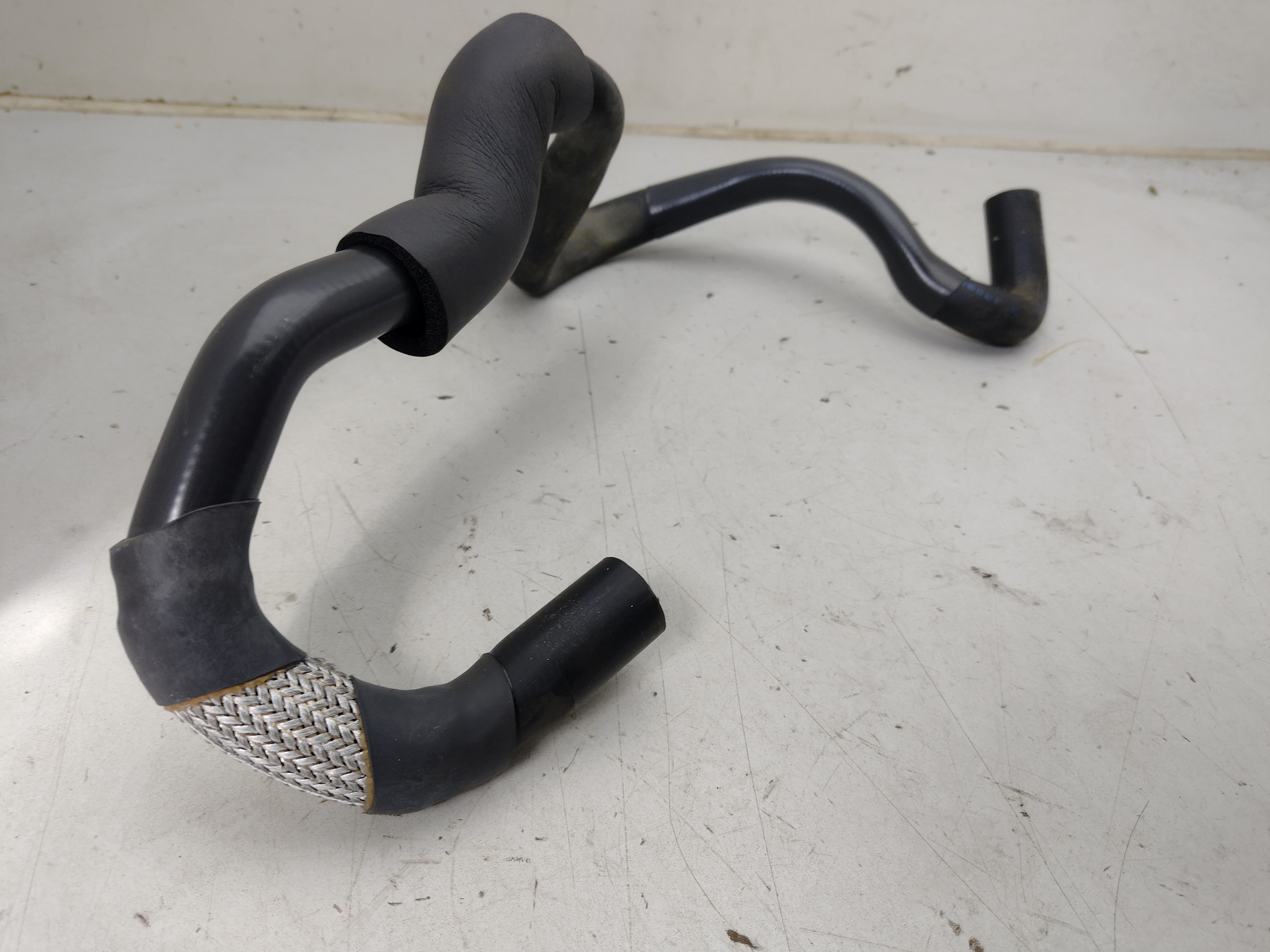 Peugeot / Citroen Kühlerschlauch 1351N8 NOS NEW