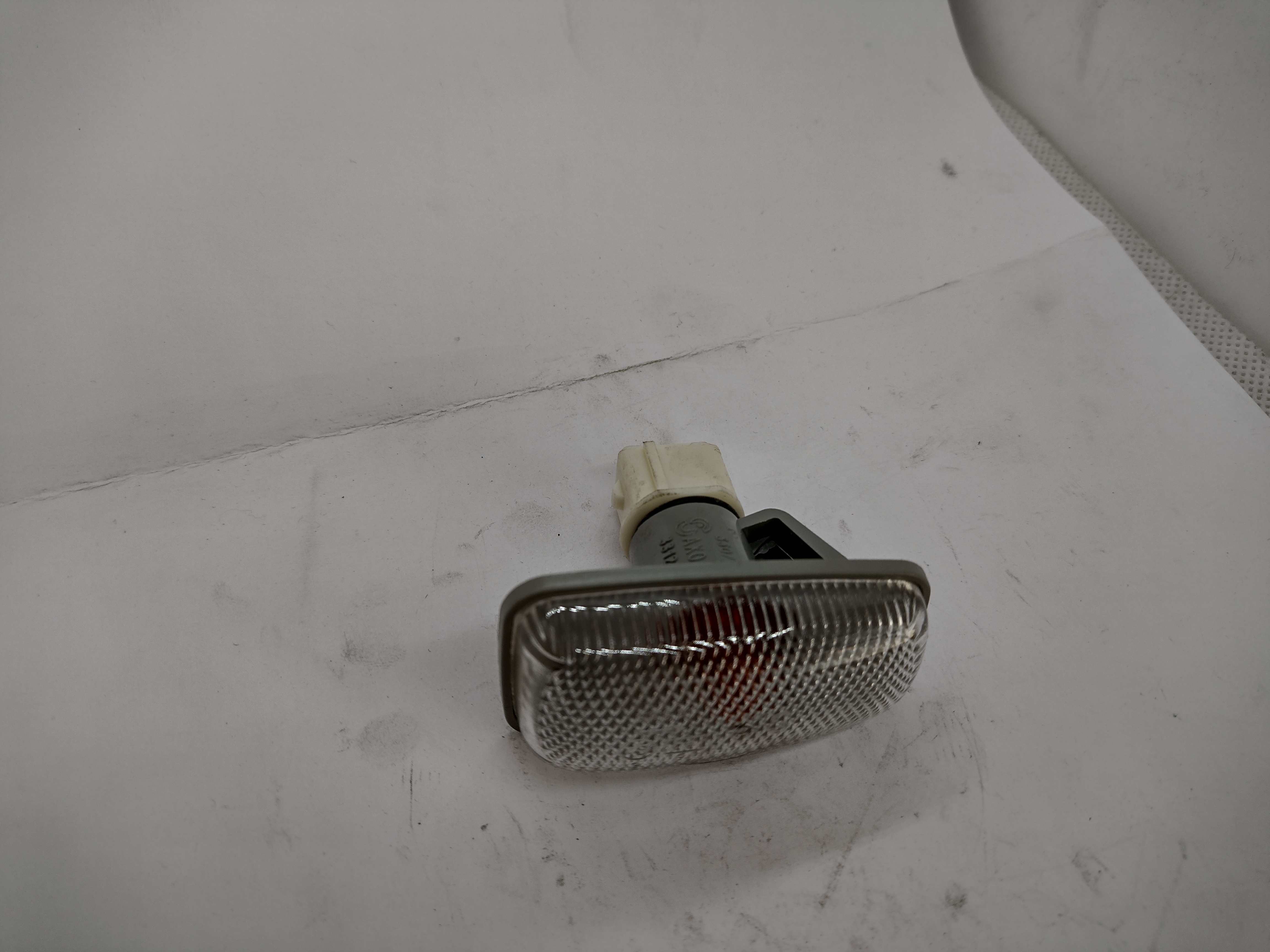 Seitenblinker für links oder rechts 632562 NEU NOS NEW OEM
