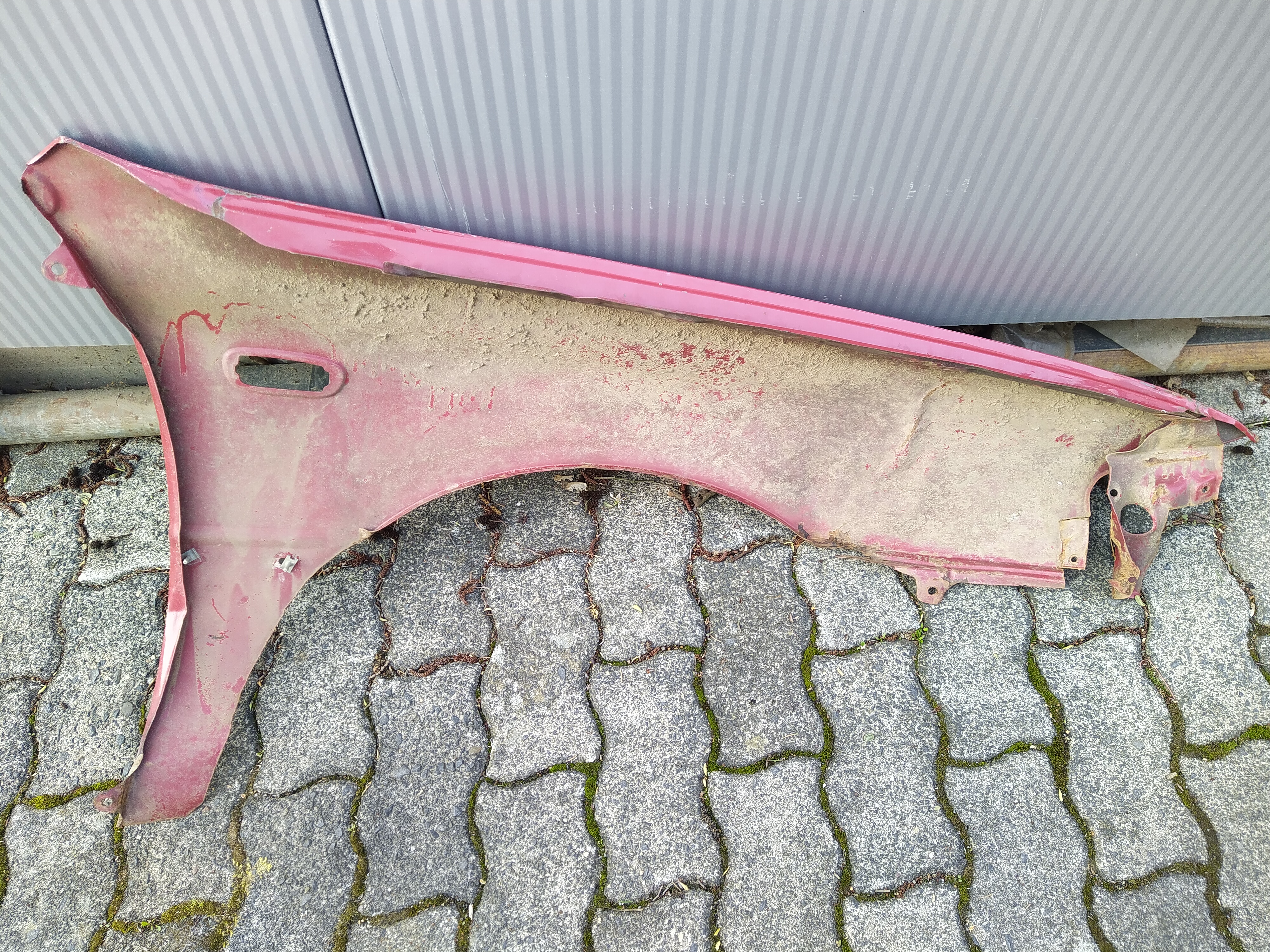 Kotflügel vorne links Rot von Subaru Impreza GC GF