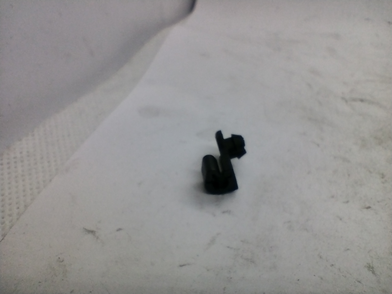 Peugeot  / CITROËN Türschloss Clip Halteklammer 914715 NEU NOS NEW