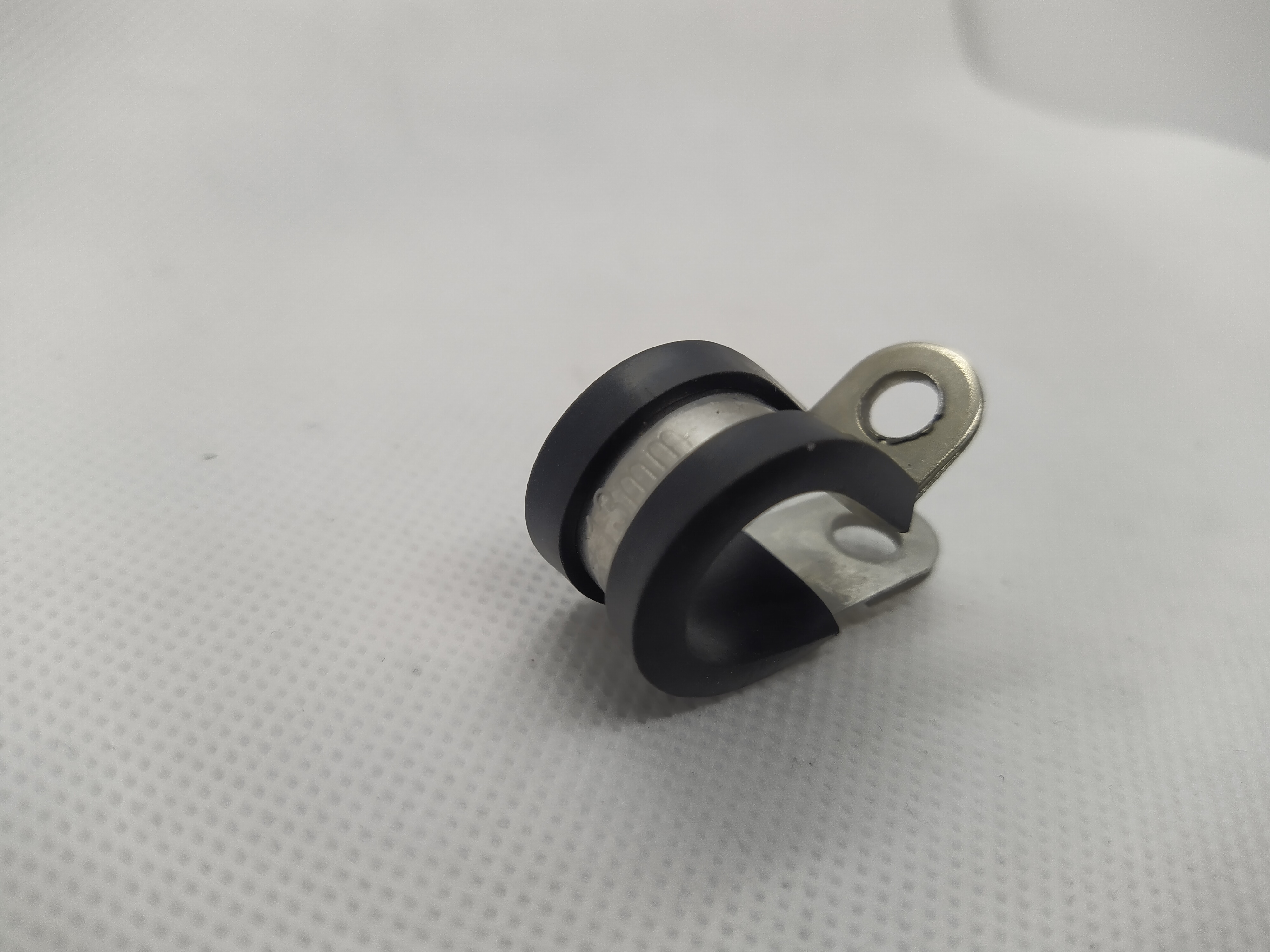 13mm gepolsterte Schlauchbefestigungsschlaufe Schlauchklemme aus Edelstahl V2A